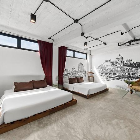 Quip Bed & Breakfast Пхукет Екстер'єр фото